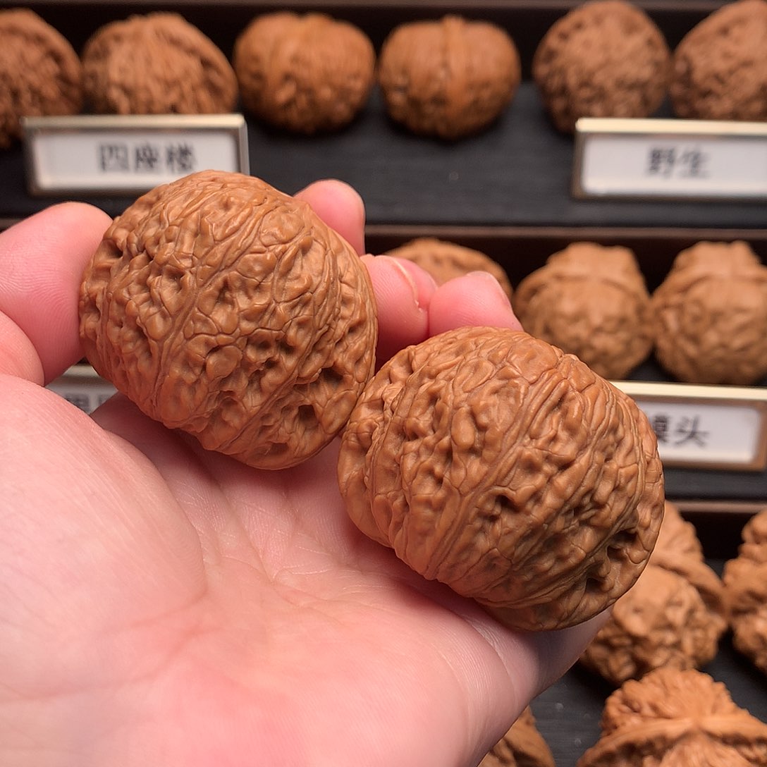 文玩核桃吊坠42号泥鳅背44