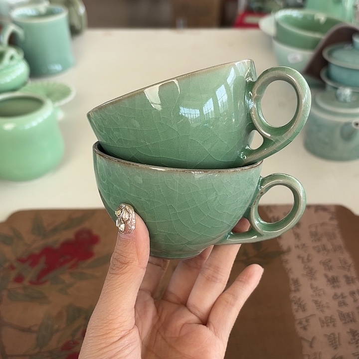 龙泉云间青瓷小米茶器