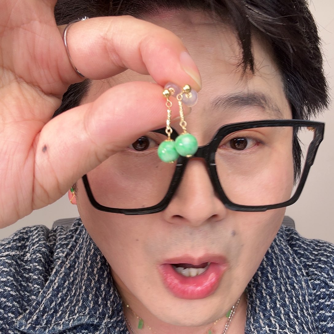 翡翠18K金镶嵌颈饰一对