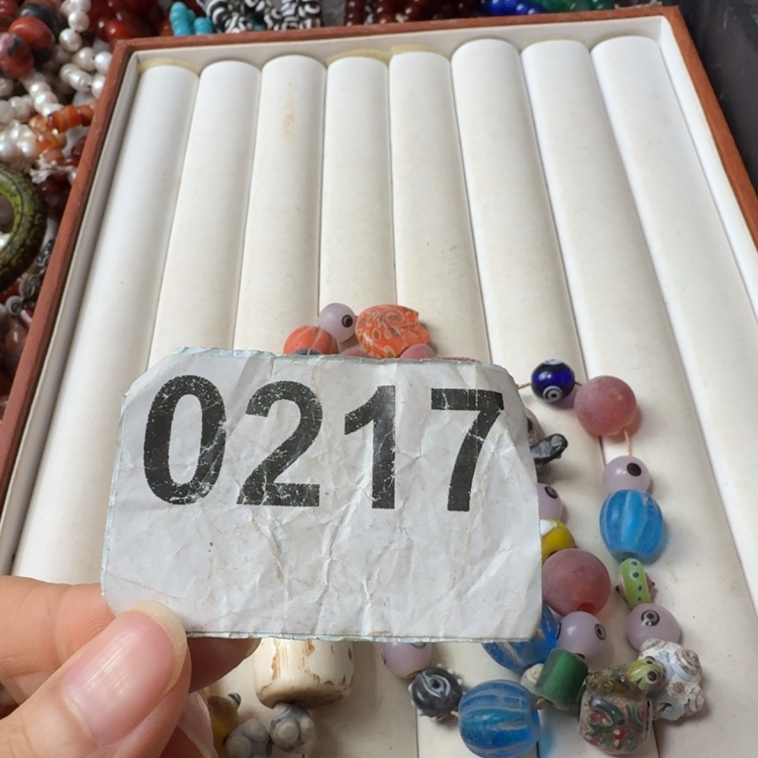 老***√玛瑙/玉髓未镶嵌手链