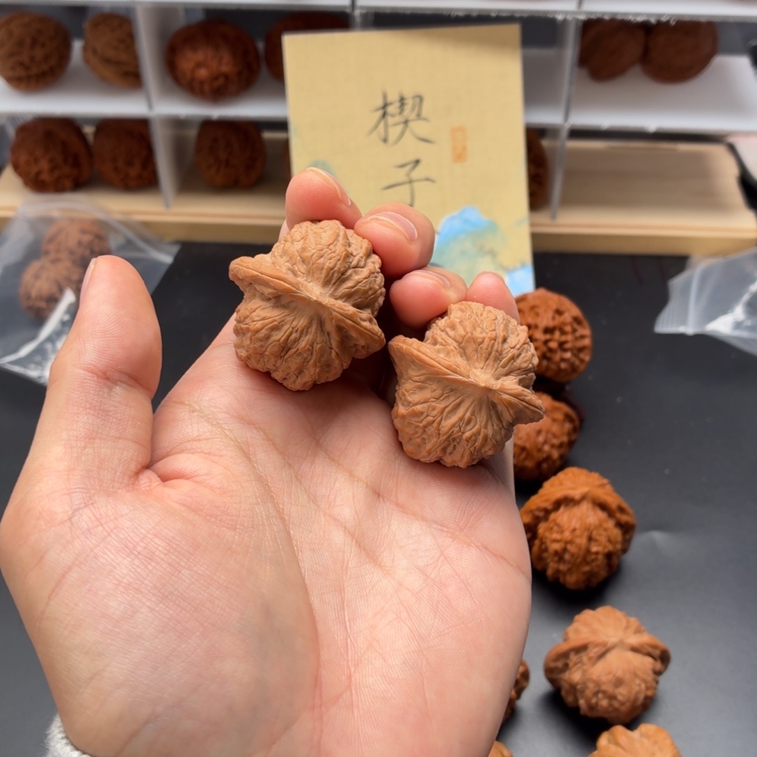 把件文玩核桃血麒麟36全品无修中壮