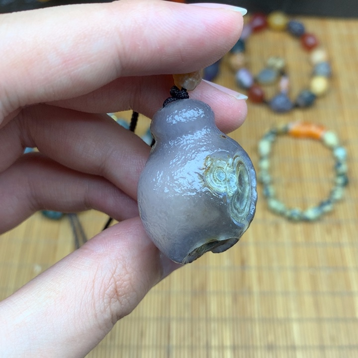 玛瑙/玉髓未镶嵌珠宝半成品