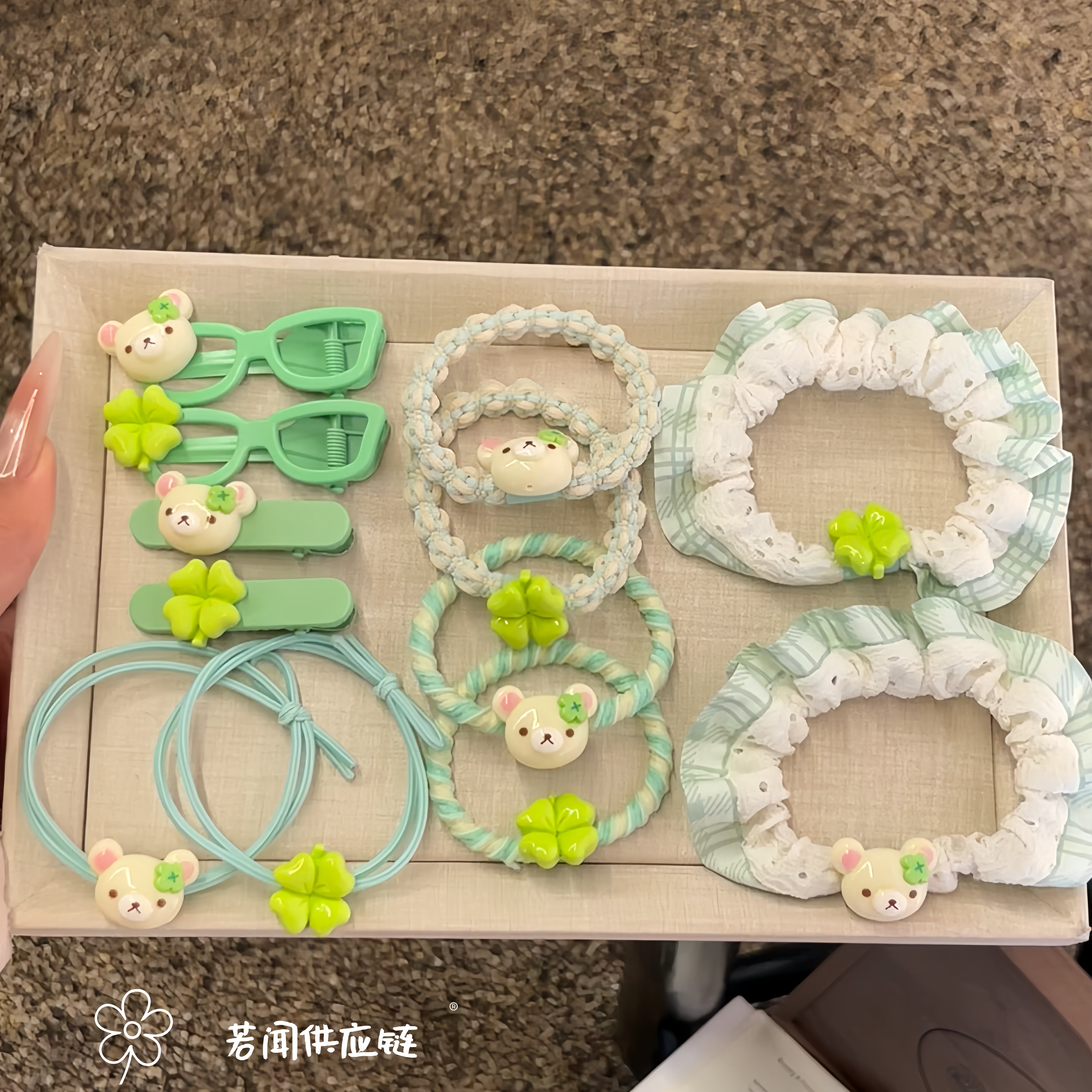 轻松熊四叶草发饰12件套少女心发绳大肠圈刘海夹头饰发饰
