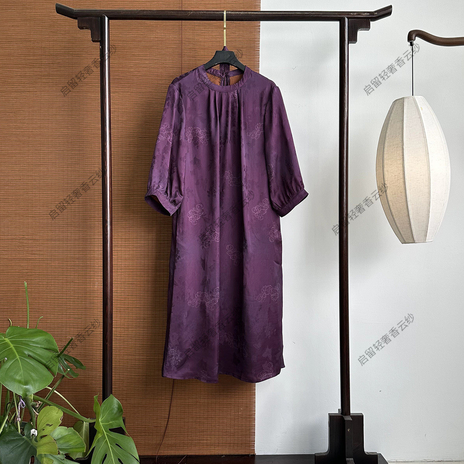 【253132】蝶恋花  新中式40姆米 刻花连衣裙