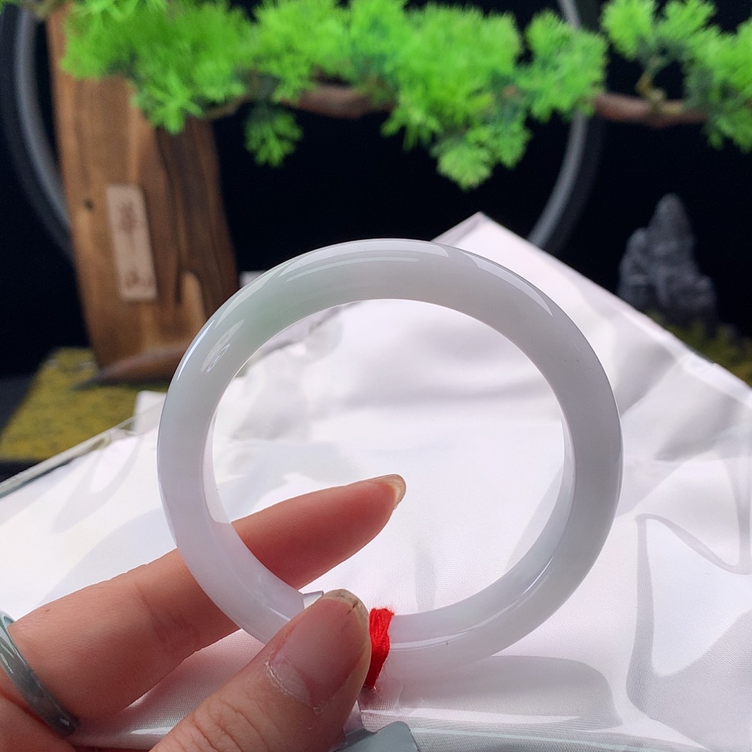 翡翠手镯未镶嵌55正圈13