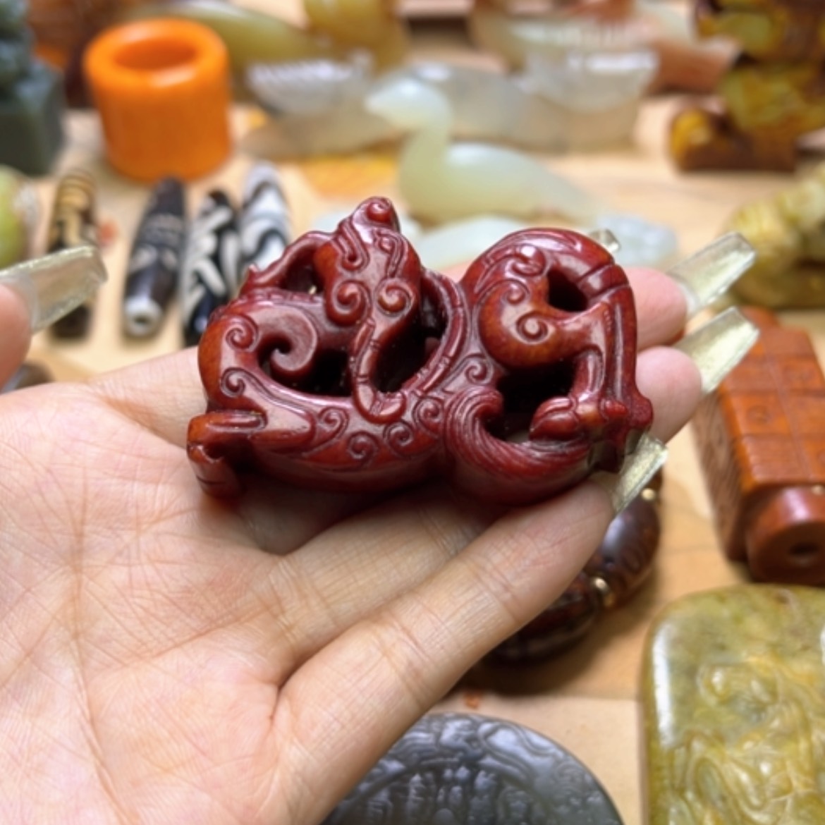 【闪购商品】蛇纹石玉颈饰未镶嵌