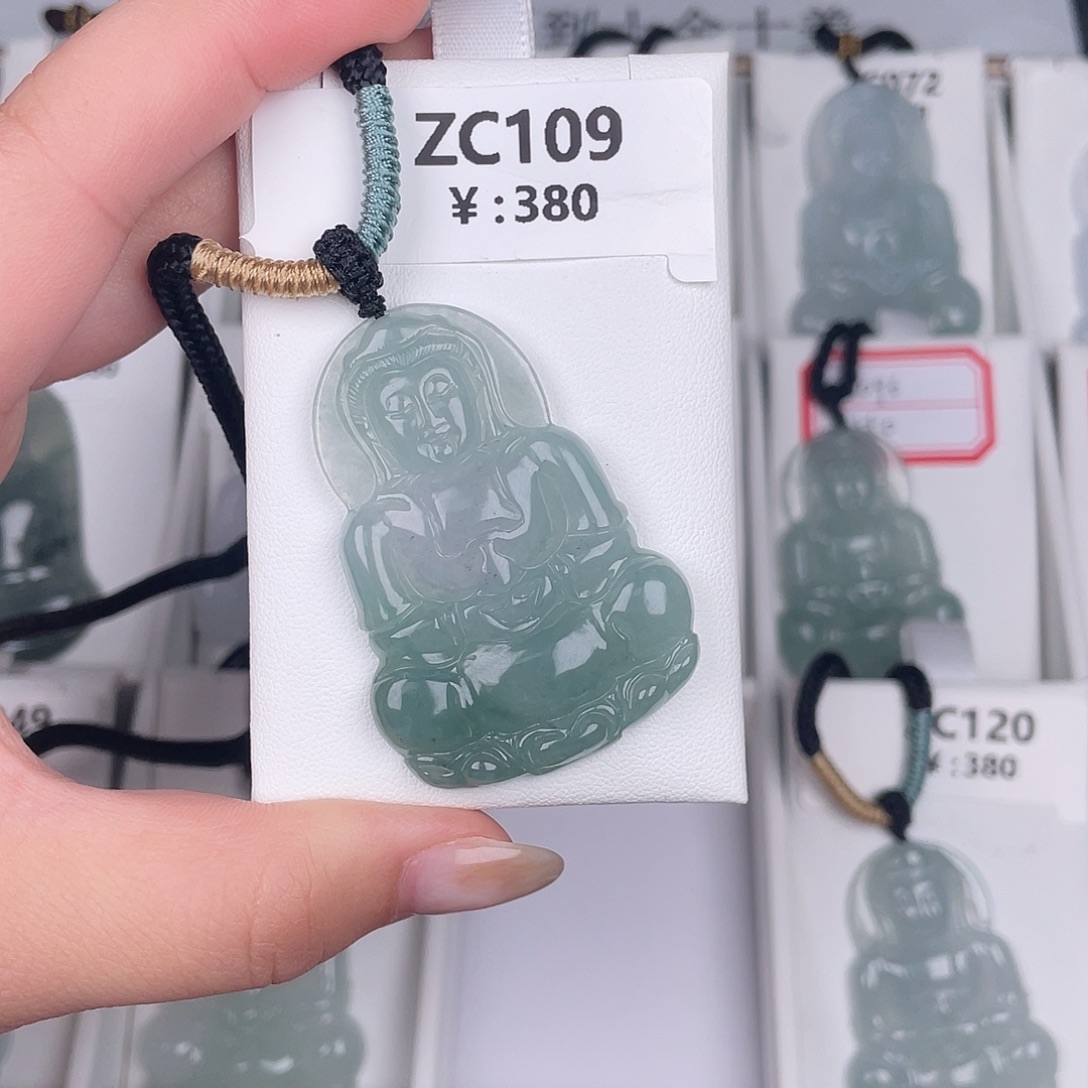 翡翠未镶嵌颈饰zc109