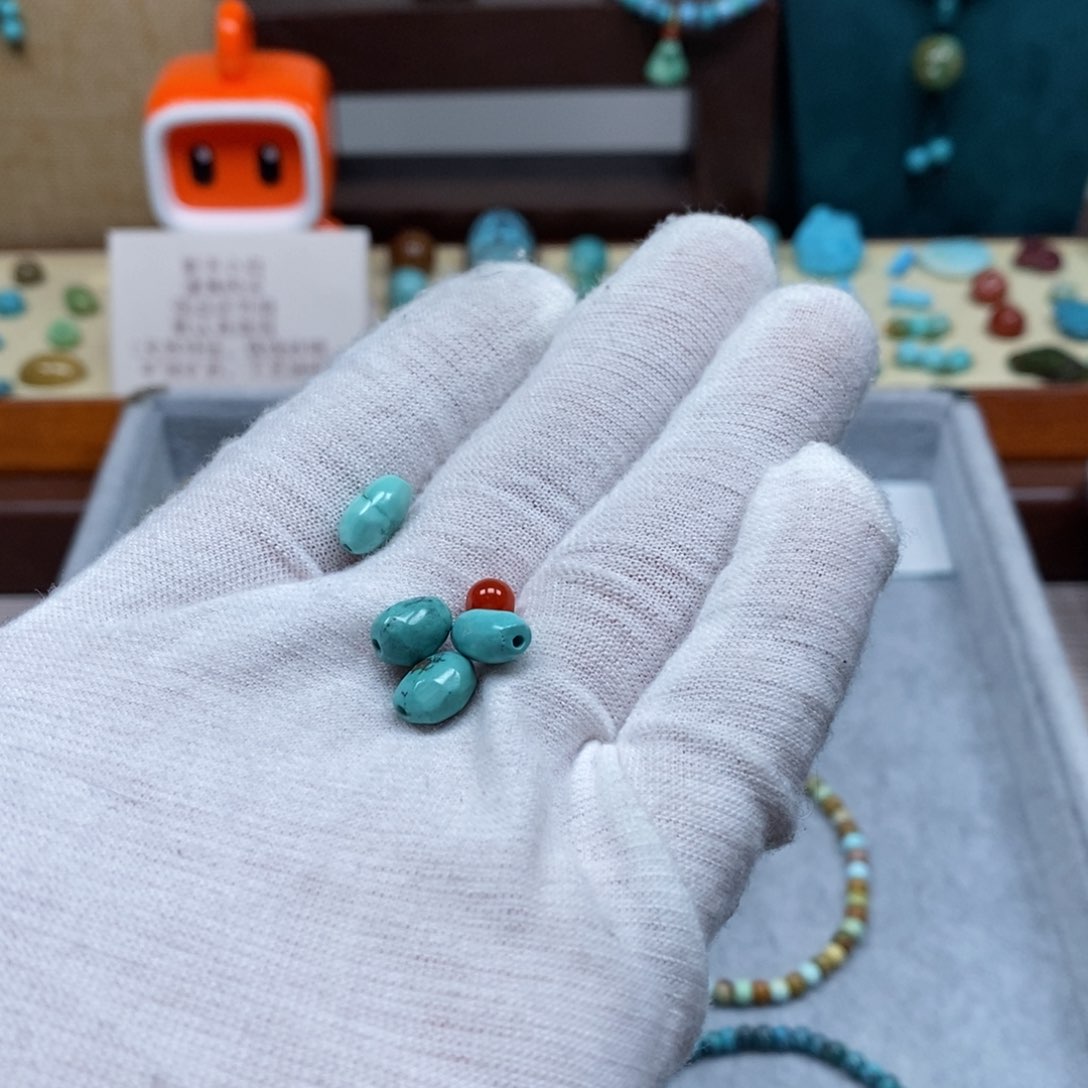 未镶嵌配饰南红玛瑙