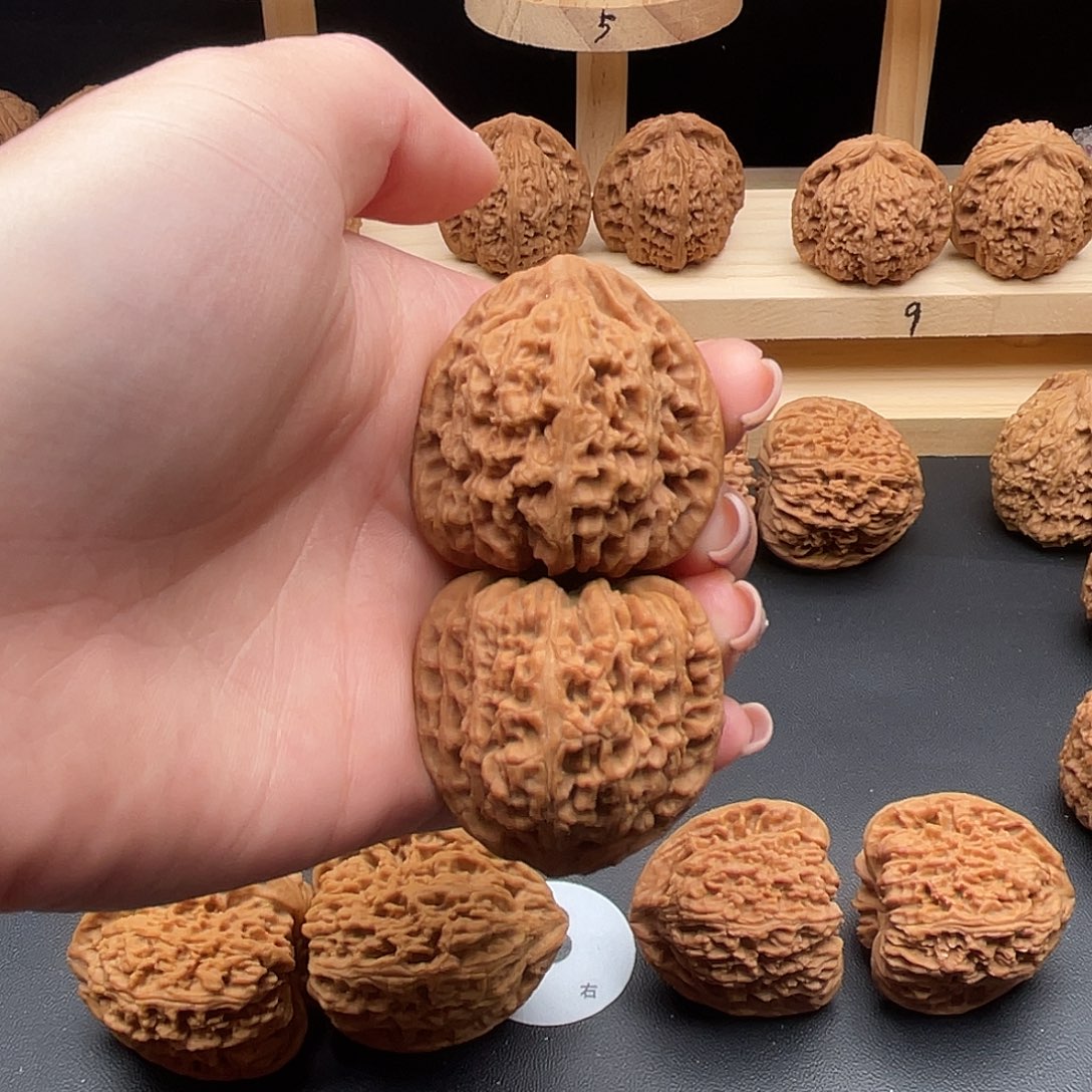 吊坠文玩核桃南疆