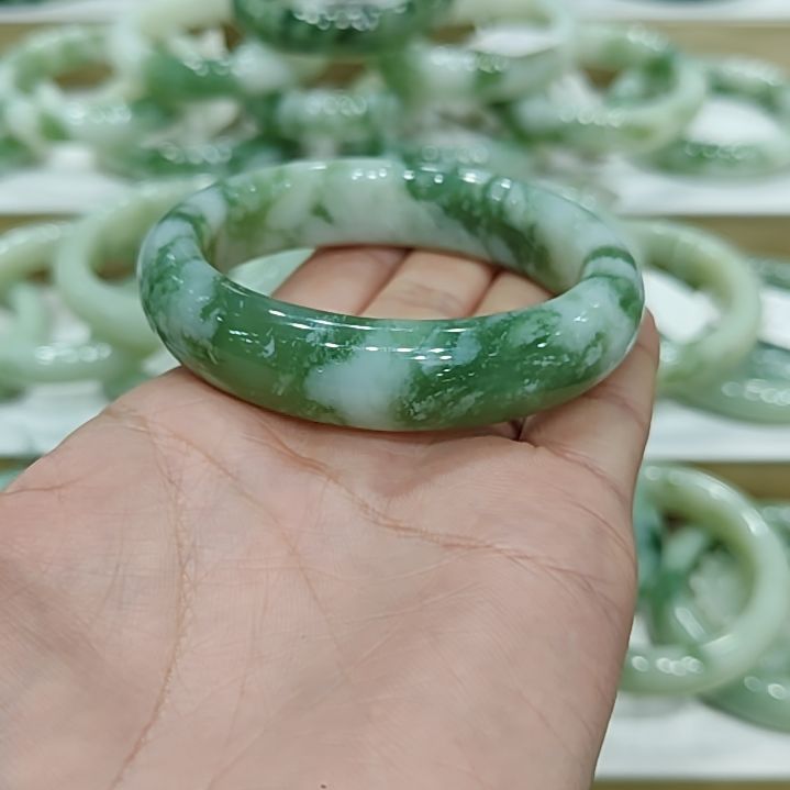 透闪石-蛇纹石玉手镯未镶嵌宝****️