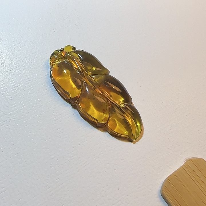 琥珀颈饰未镶嵌吊坠