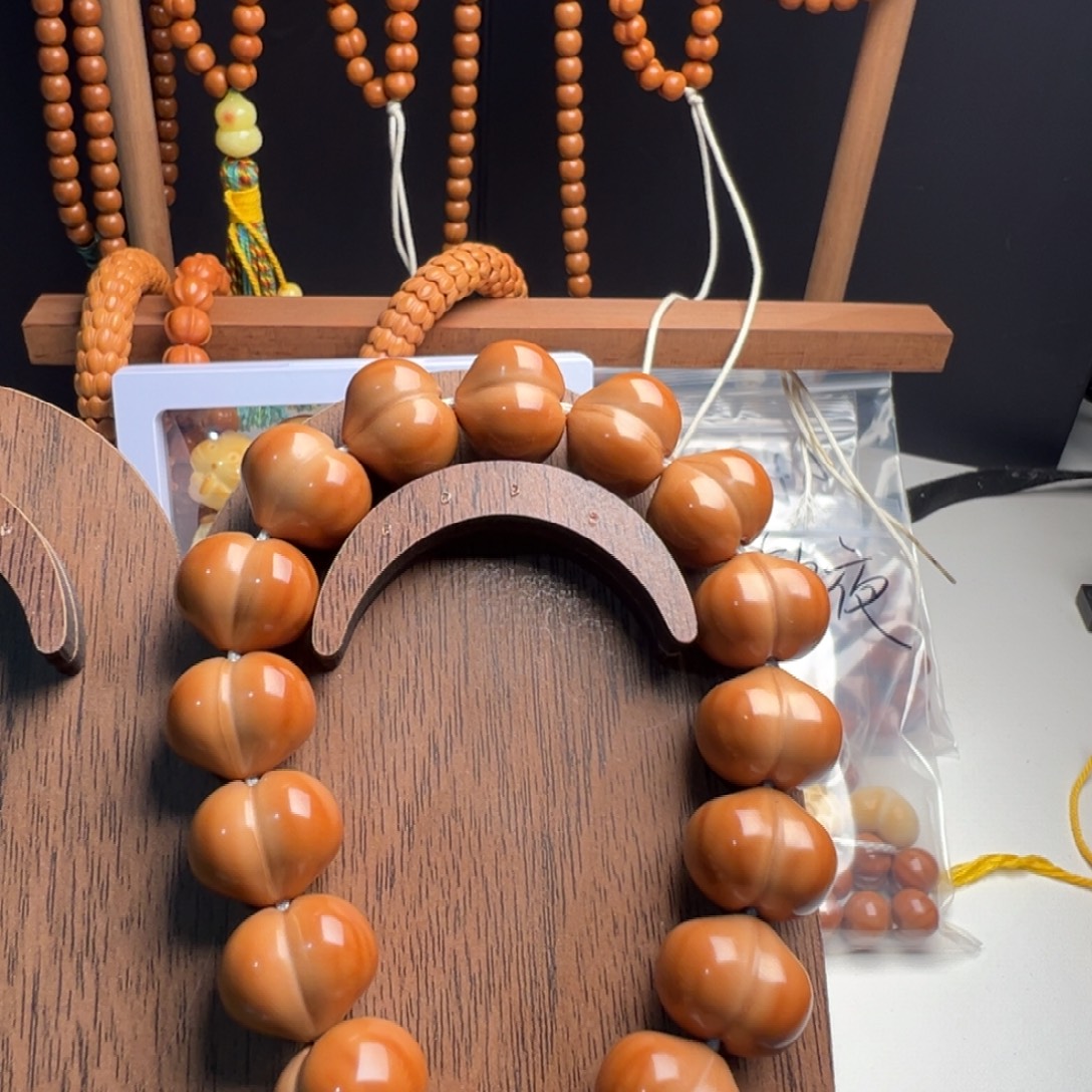 烽***城手串猴头核桃猴头