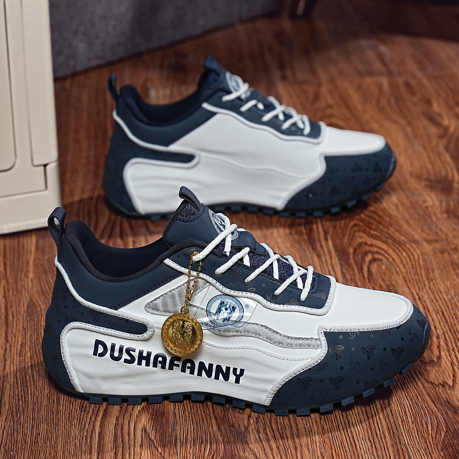 DUSHAFANNY/杜莎梵婗秋冬新款皮面高端手工情侣休闲帕拉鞋FK018YZ