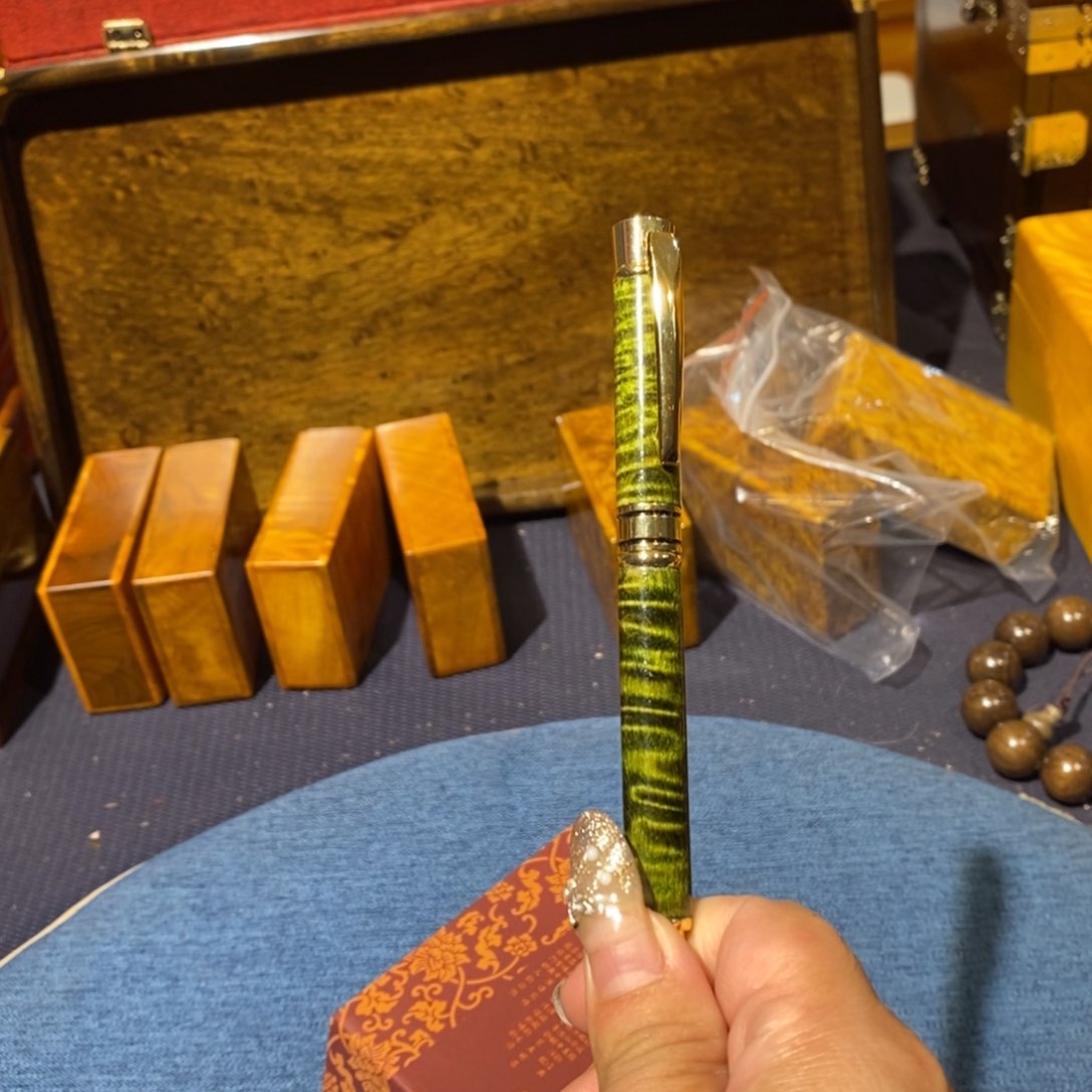 楠木1547484867685979696979