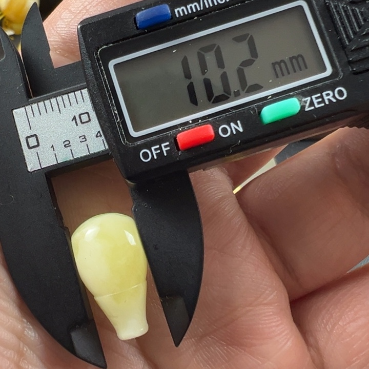 蜜蜡裸石未镶嵌24全