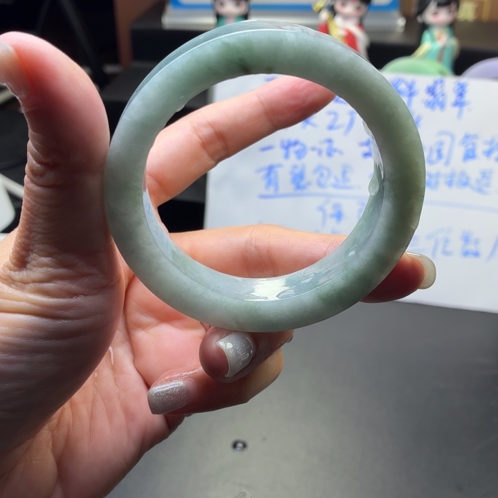 未镶嵌缅A翡翠定制翡翠