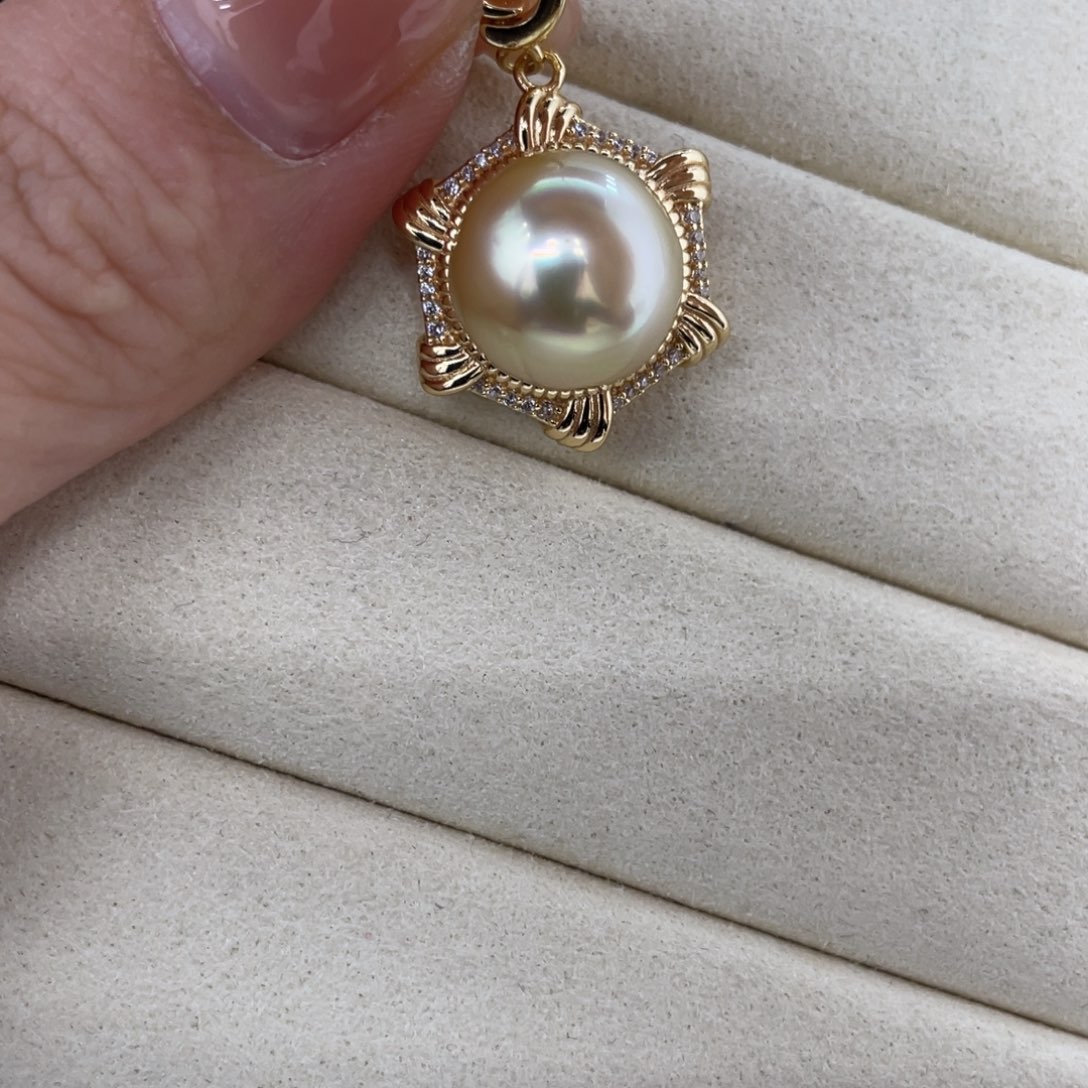 颈饰银S925镶嵌海水珍珠