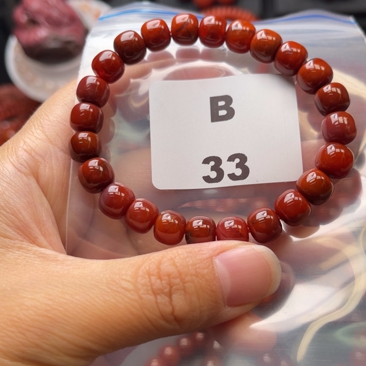 南红玛瑙未镶嵌多样性发货默认微瑕称重8mm