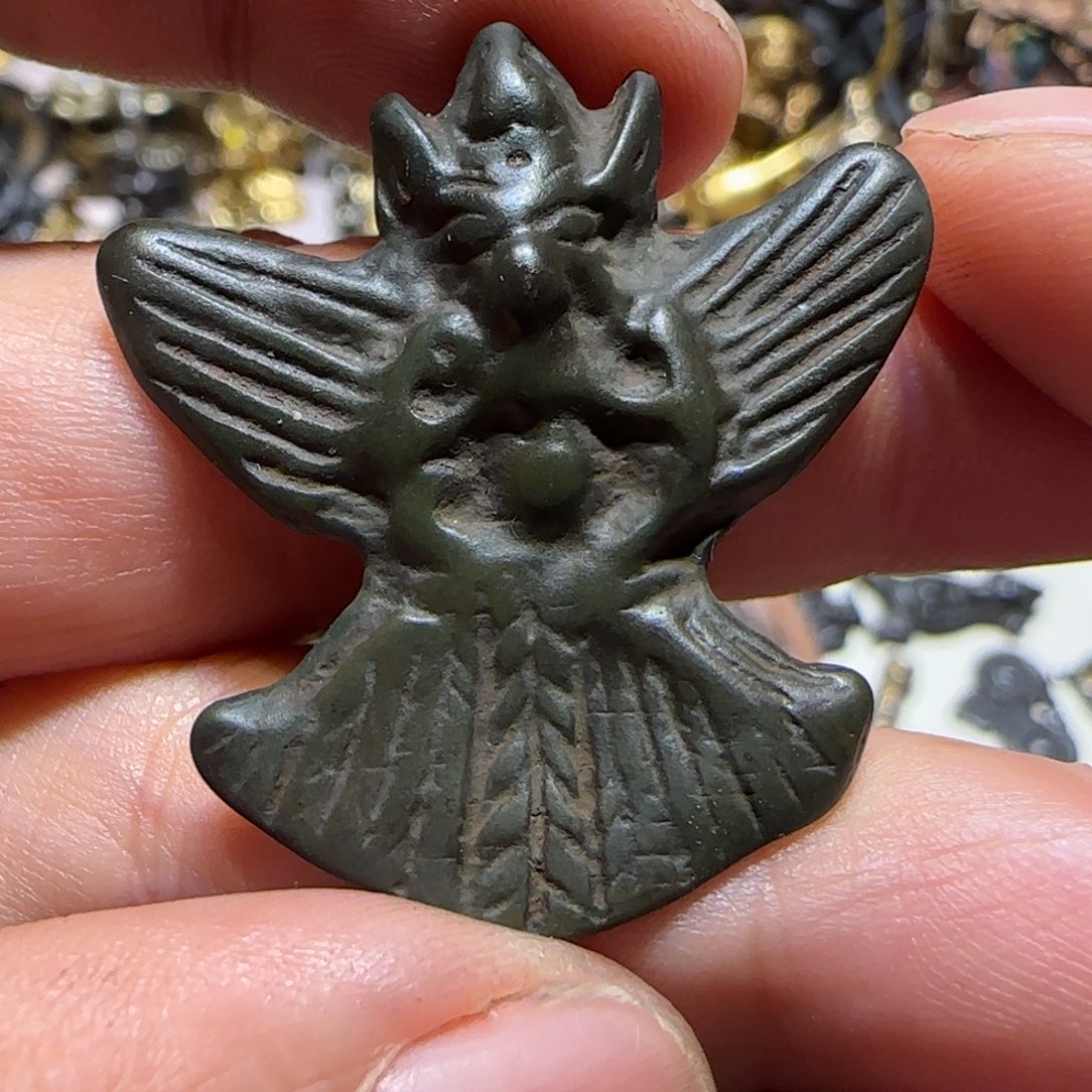 合金类吊坠。。。吊坠尺寸约好