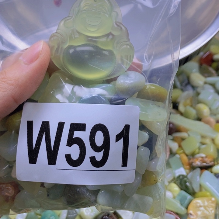 未镶嵌岫玉鱼缸石