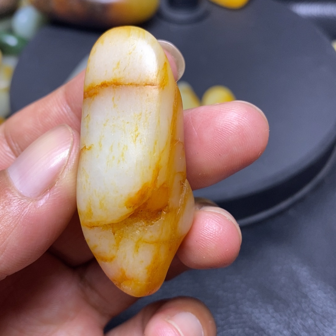 和田玉（糖玉）未镶嵌挂件