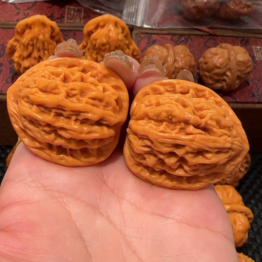 桃核吊坠麦穗虎头35精品