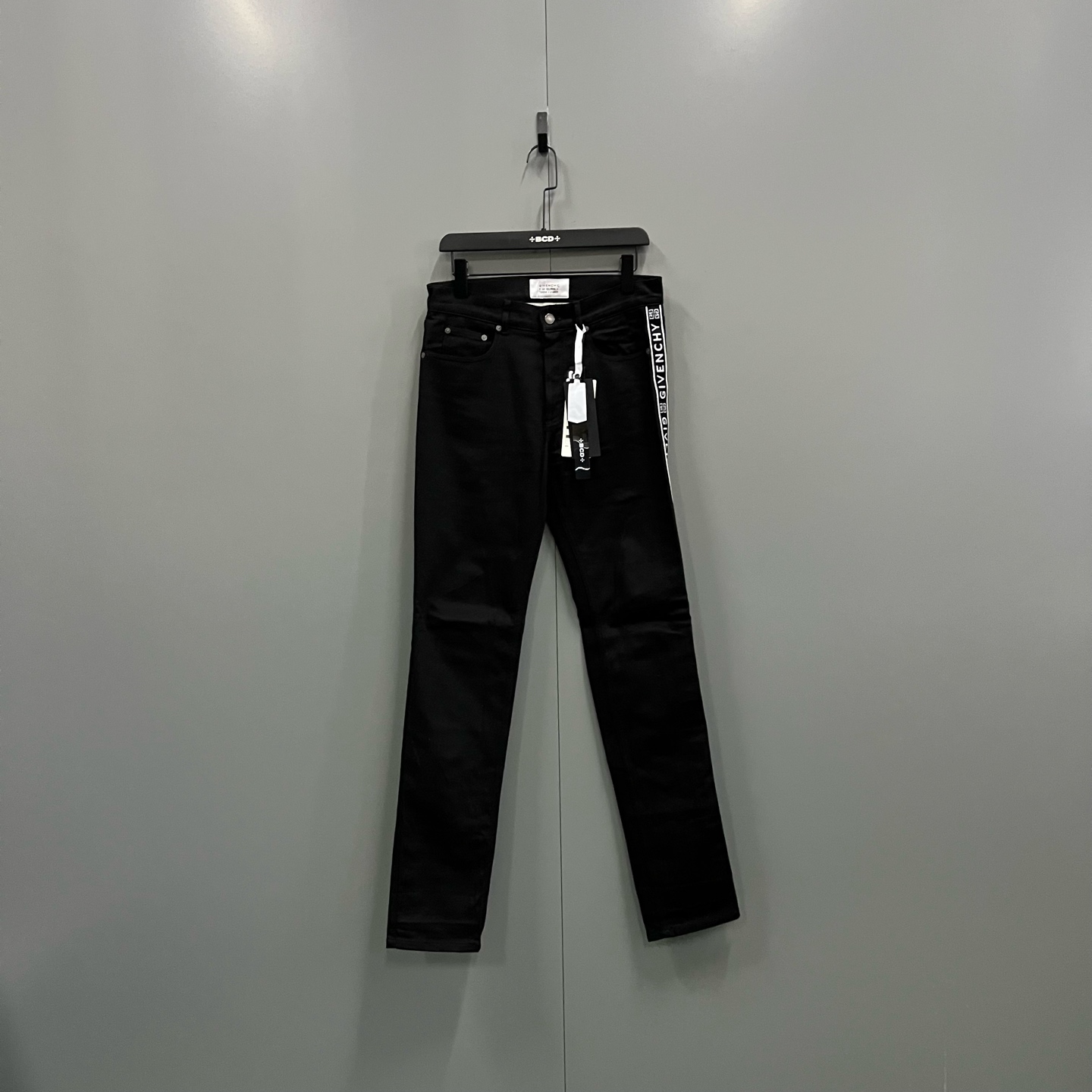 99新 Givenchy/纪梵希 h92  侧边串标logo直筒裤 30码 017282