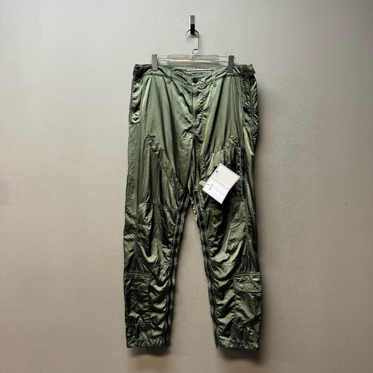 Stone island 石头岛/04039/ 府绸伞兵加厚重工金属尼龙长裤 32码