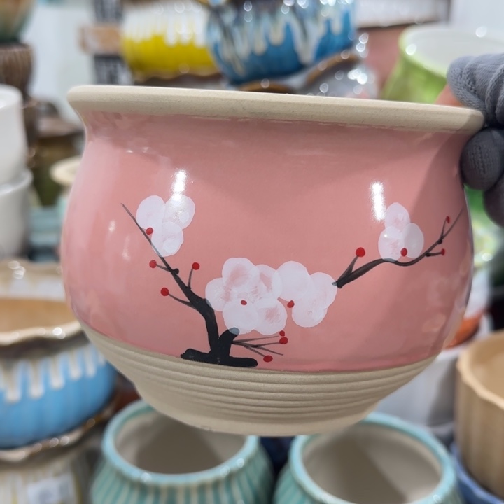 凑9块包邮，有孔，陶瓷花盆