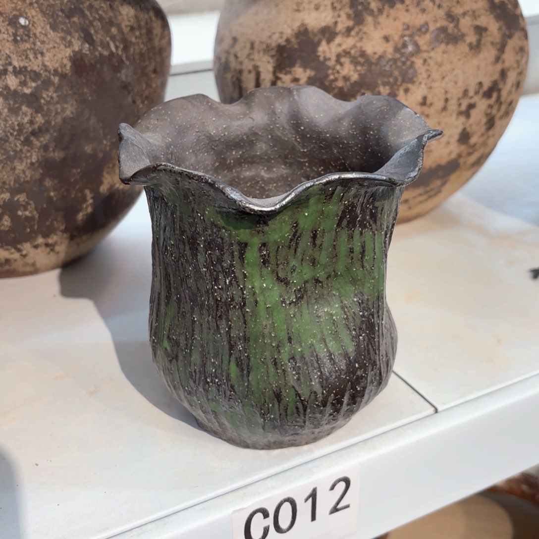 瓶?****已经打孔口径高度左右