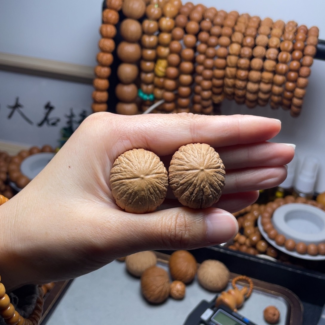 吊坠猴头核桃32尺寸元宝
