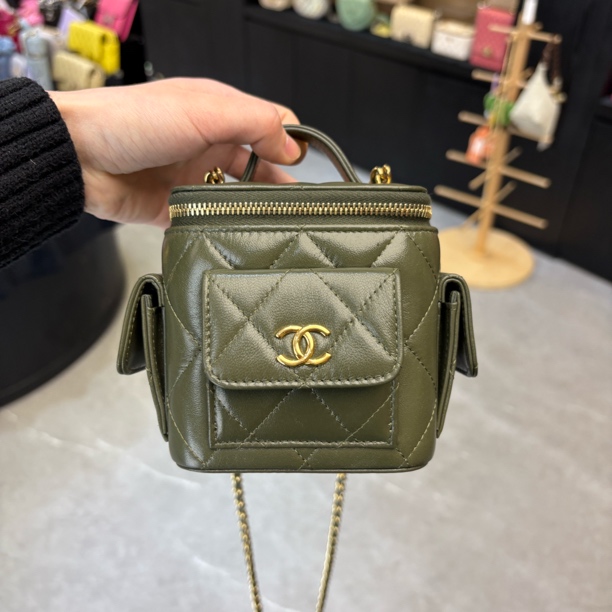 95新 Chanel/香奈儿 98新 奢总管/手提方盒子包/芯片