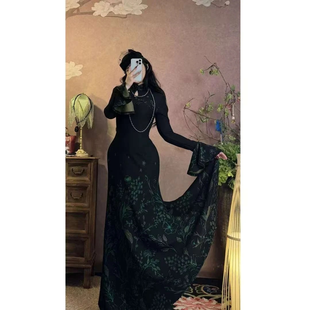 四月芳菲【孔雀】原创自制春秋款泡泡棉定位花喇叭袖长款显瘦鱼尾裙