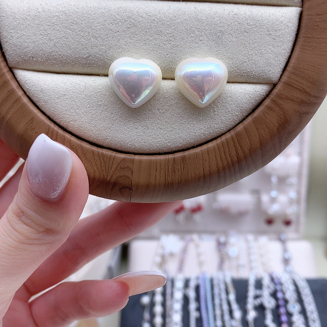 银S925镶嵌淡水珍珠耳饰