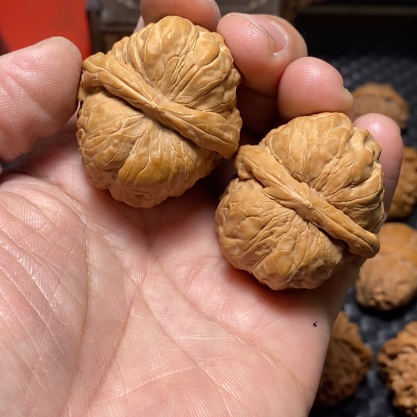 【闪购商品】文玩核桃吊坠40.5尺，蛤蟆头