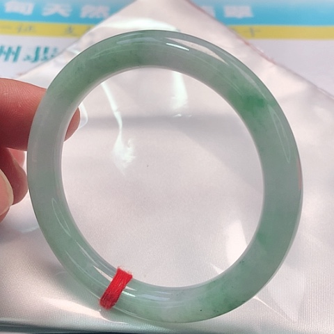 翡翠手镯未镶嵌0503号