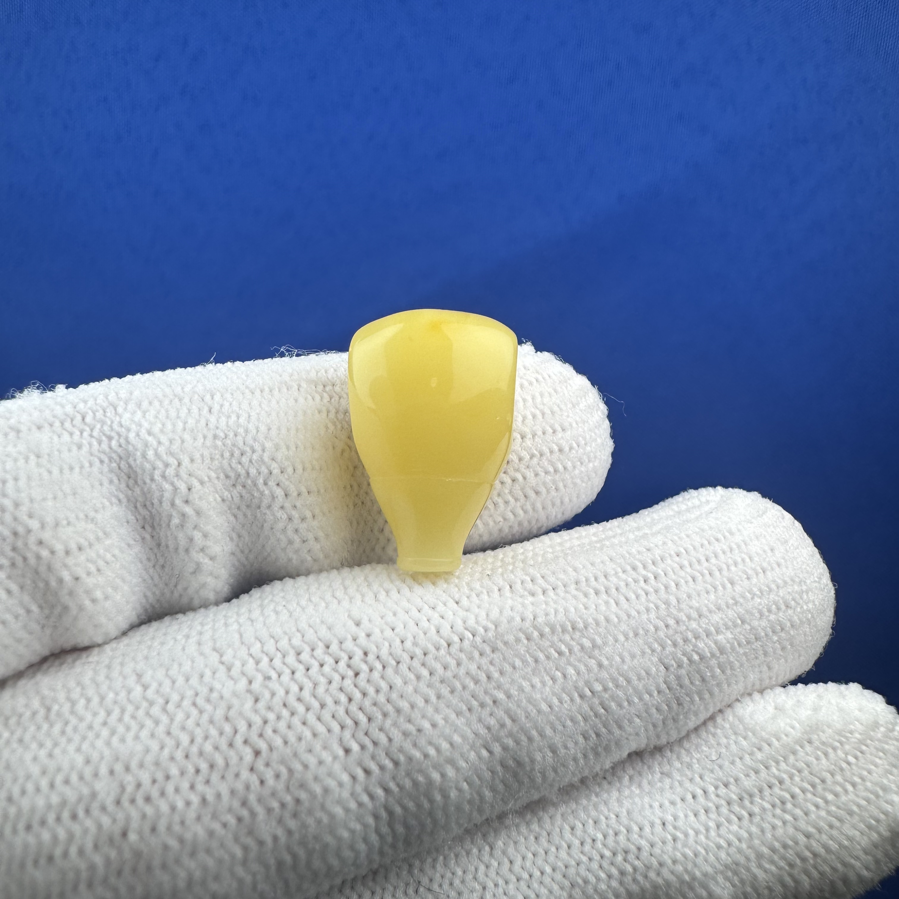 B4374天然蜜蜡制品 俄料瑕疵三通11.8mm 一物一图假一罚十