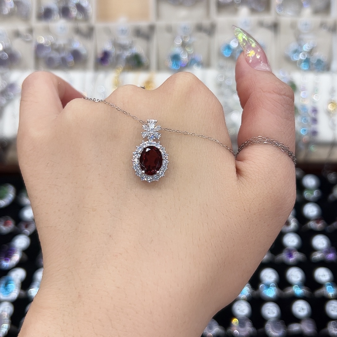 坏****石榴石吊坠(赠链)银S925镶嵌