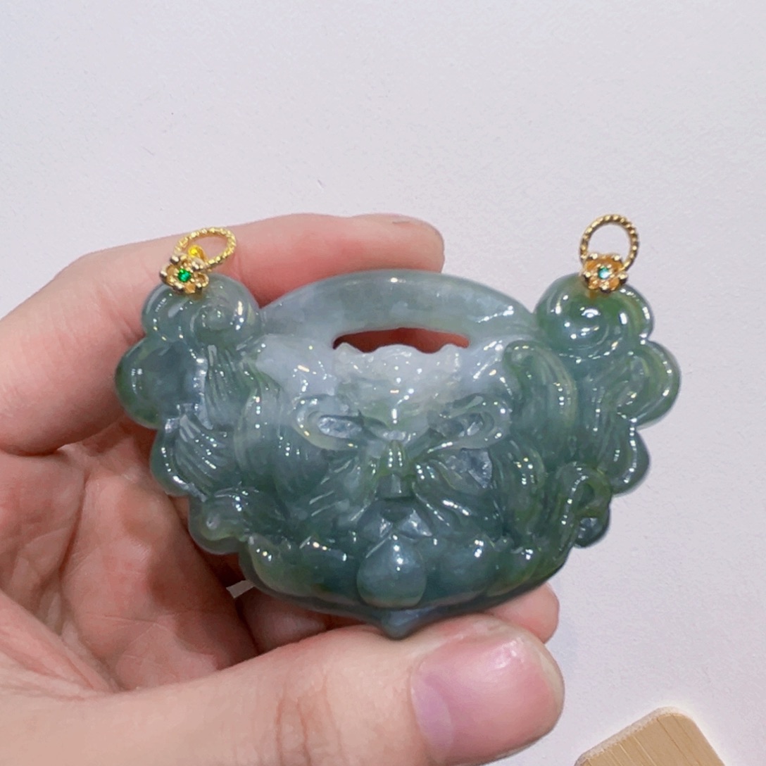 翡翠未镶嵌吊坠(赠链)s代编织