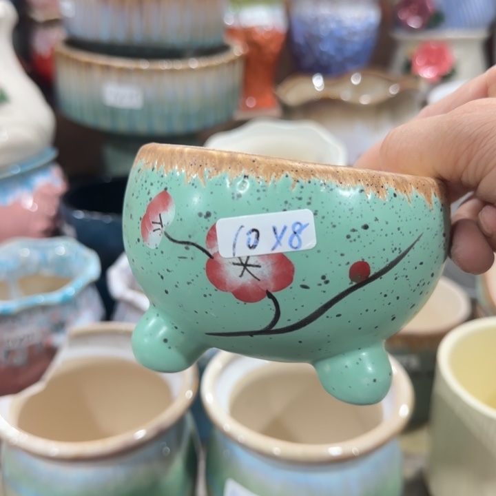 凑9块包邮，有孔，陶瓷花盆