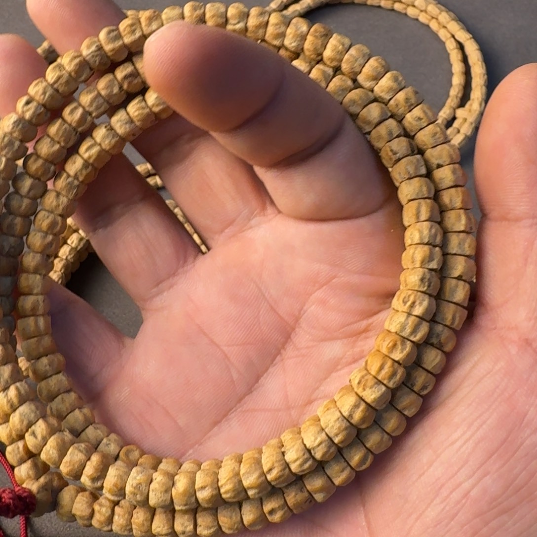 大***萝柏香籽/百香籽吊坠