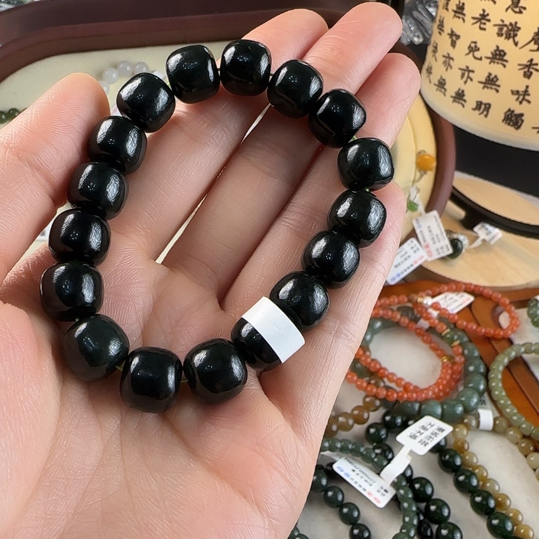 和田玉未镶嵌手链