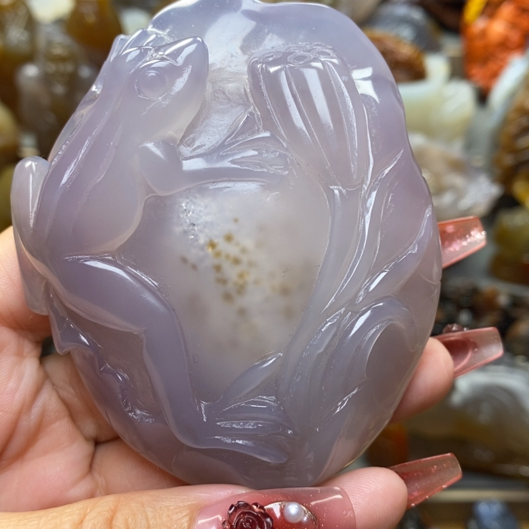 玛瑙/玉髓把件（微瑕）未镶嵌