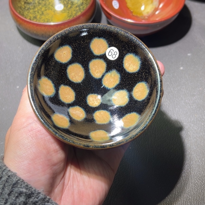 茶盏你们先睡啊明天在打电话
