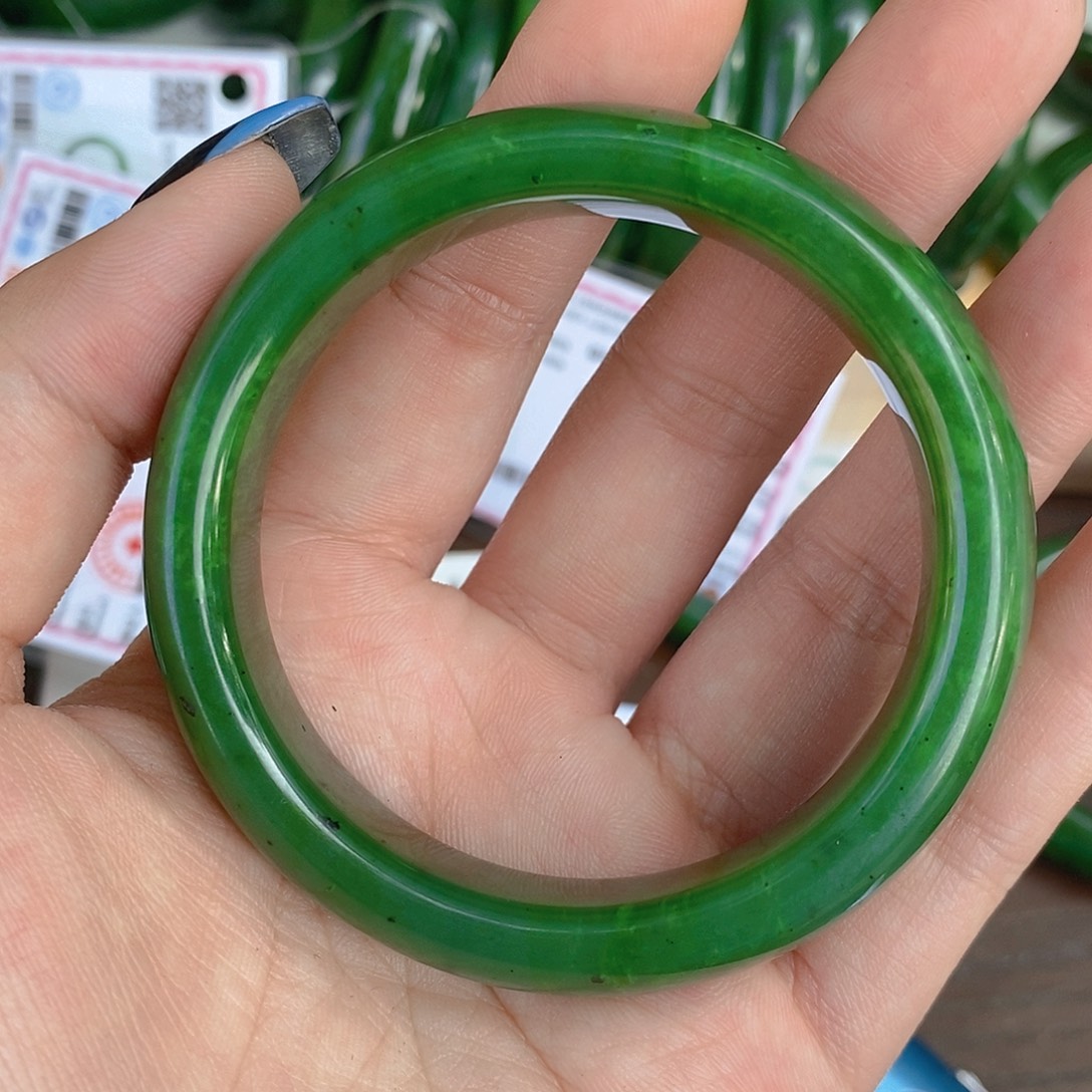 幸****和田玉（碧玉）未镶嵌手链