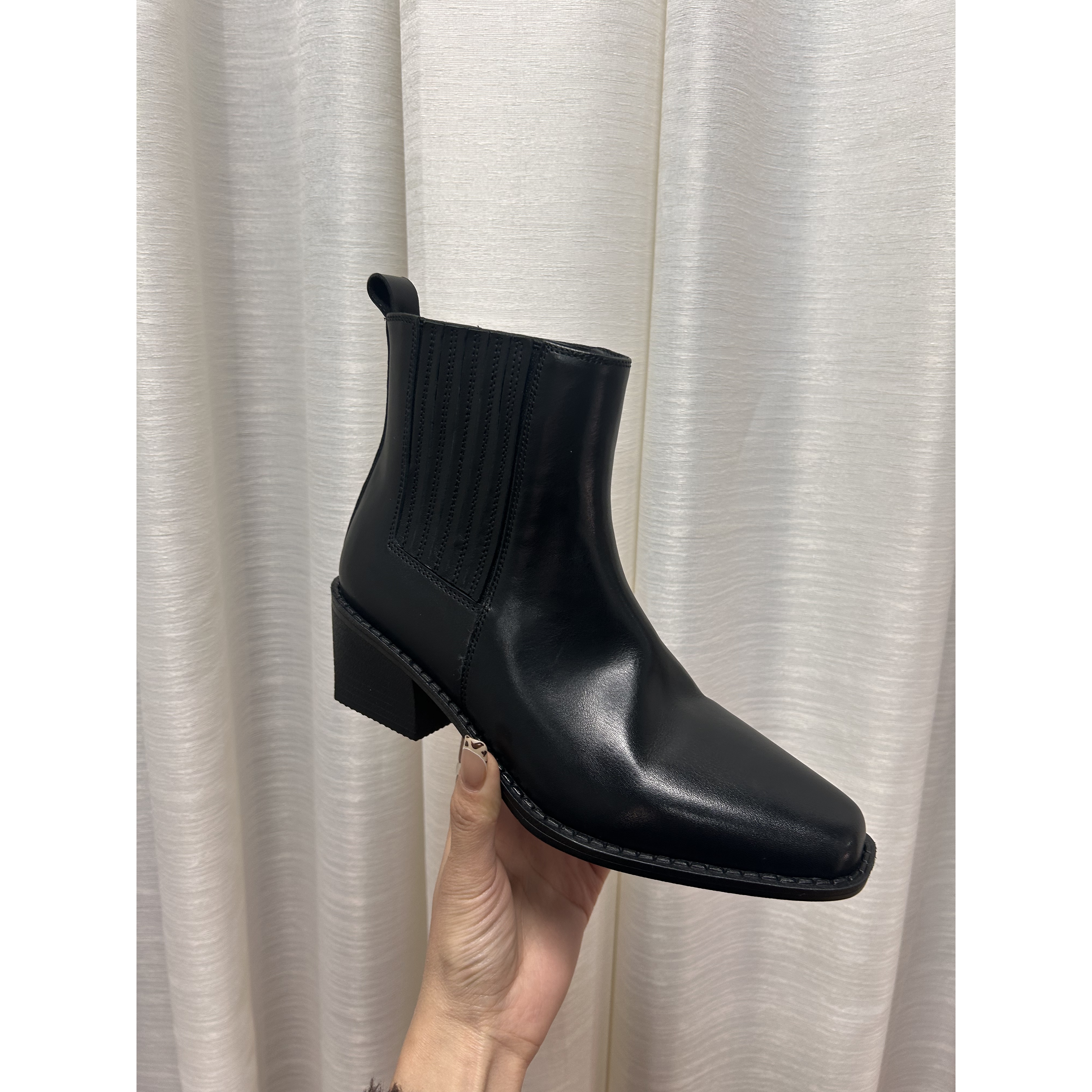 大龙甄选~4.5公分牛皮/气质百搭真皮粗跟短靴6231