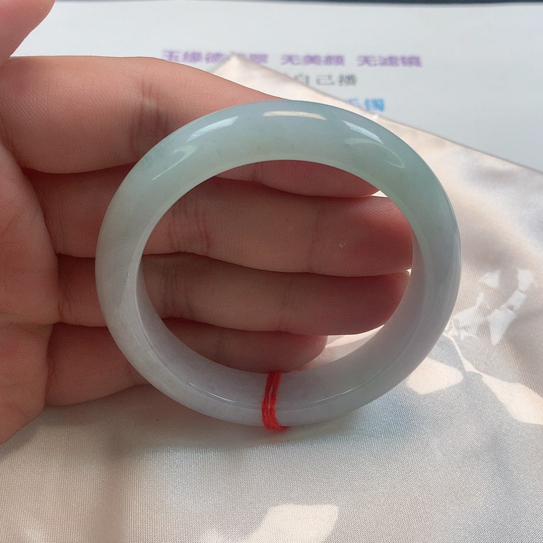 翡翠手镯未镶嵌263号