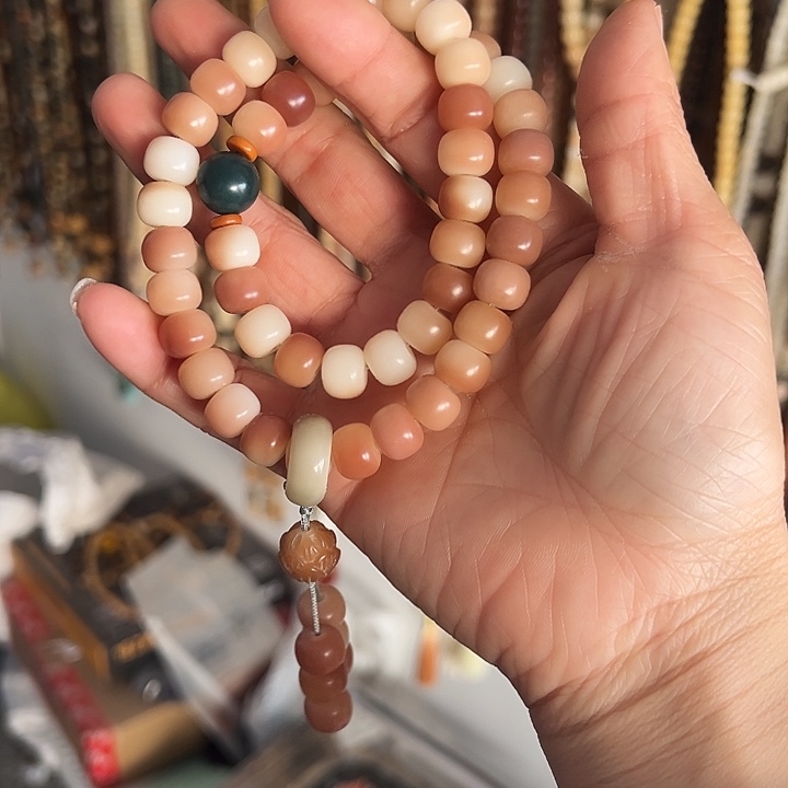 吊坠白玉菩提8×10