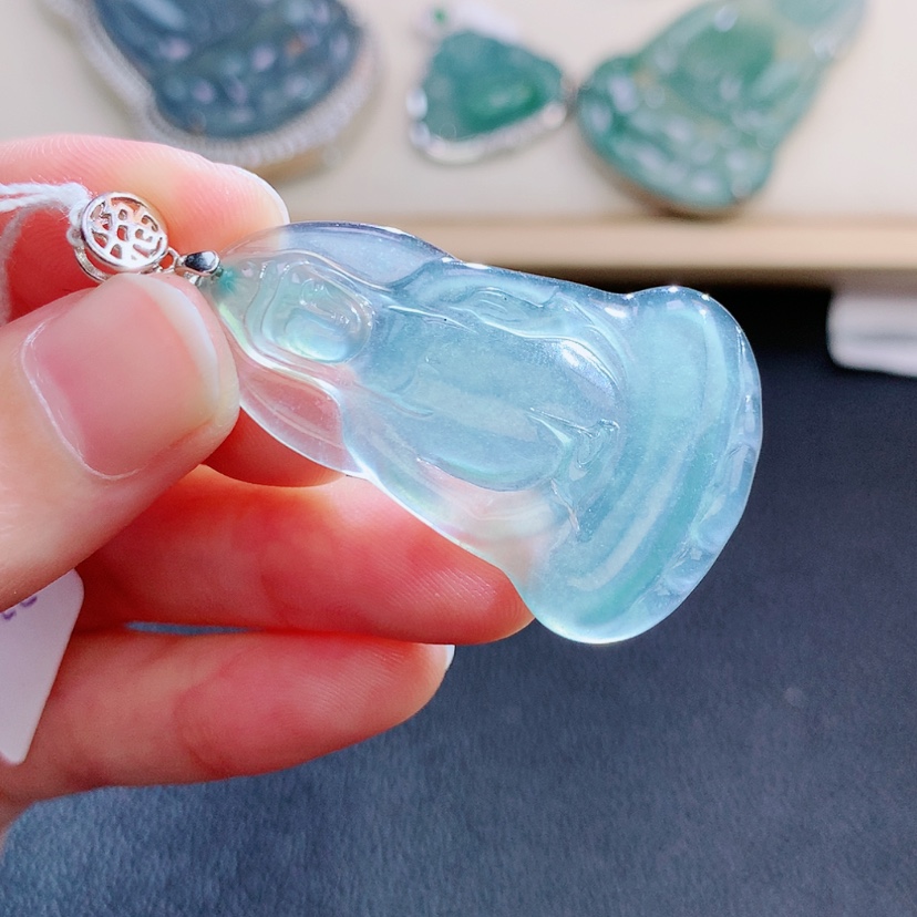 【闪购商品】翡翠颈饰未镶嵌翡翠