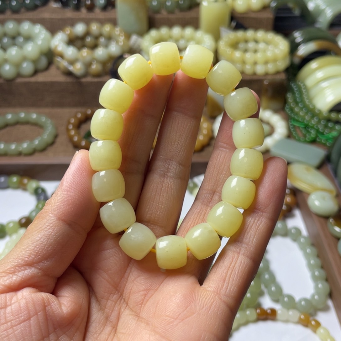 和田玉手链未镶嵌